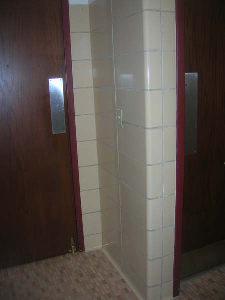 13 Men's Room Challenge - one door opens, one doesn't