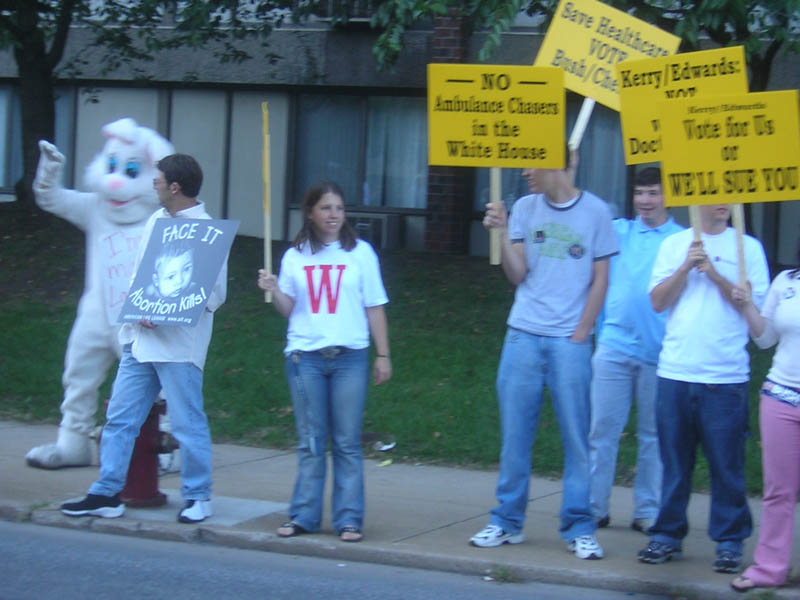 04 Protesters