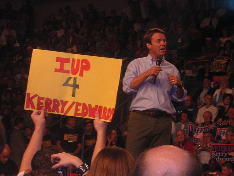16 IUP 4 Kerry-Edwards