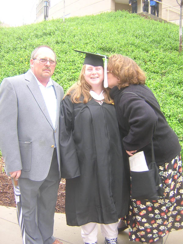 10 Ron, Barb, and Irene KISSING